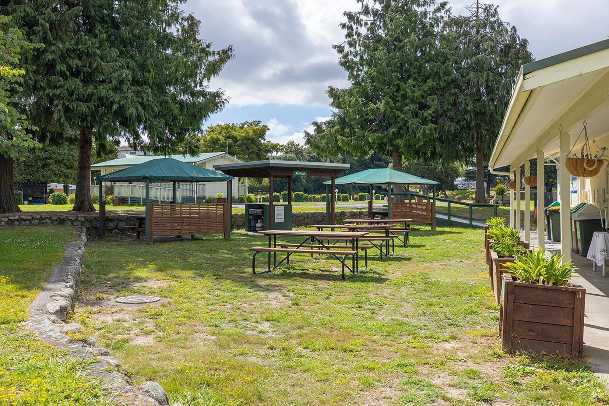 Mawley Holiday Park Masterton Exteriör bild